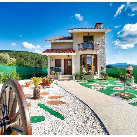 Вилла Casa Victoria Garden Con Jacuzzi Y Piscina Кальдас-де-Рейес Экстерьер фото