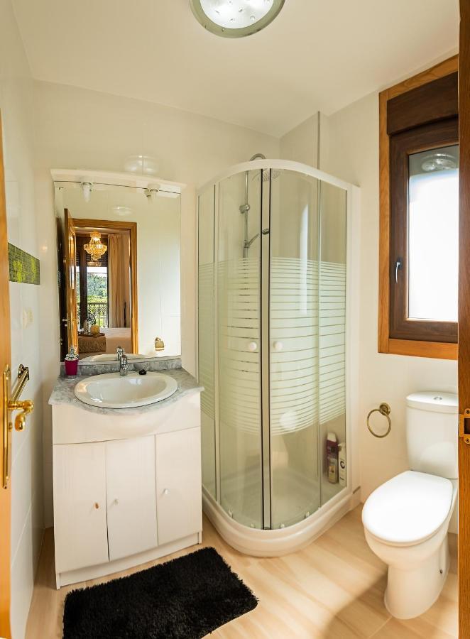 Вилла Casa Victoria Garden Con Jacuzzi Y Piscina Кальдас-де-Рейес Экстерьер фото